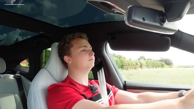 1 UGE BAG RATTET AF XPENG P7! Kan kineserne noget...? Xpeng P7 TEST смотреть онлайн