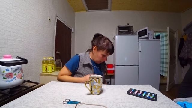 ПОДАРОК мне и вредная ЕДА на ночь глядя смотреть онлайн