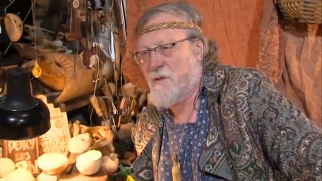 Резьба с душой. Секретами превращения дерева в предметы искусства делится Александр Ладонин смотреть онлайн