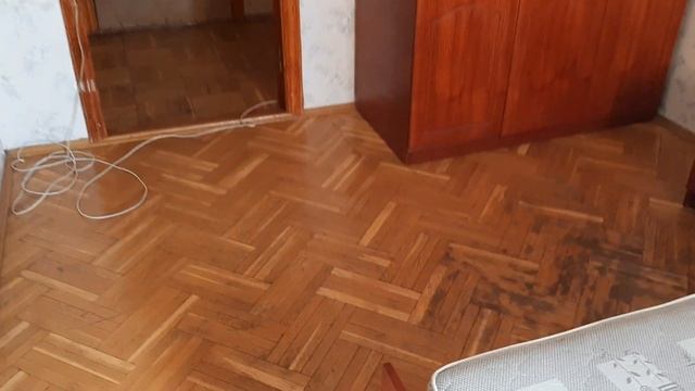 Сдается Оболонь. Метро Минская 15 мин.езды ул. Макеевская 10. 2-х комнатная раздельная квартира. смотреть онлайн