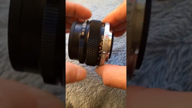 Olympus ZUIKO OM 50 Mm F1.4 Super Fast Manual Lens Focus And Aperture Mechanism