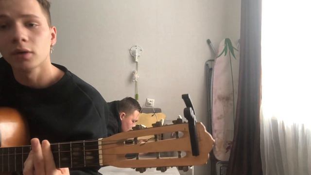 Cover Темно-оранжевый закат смотреть онлайн