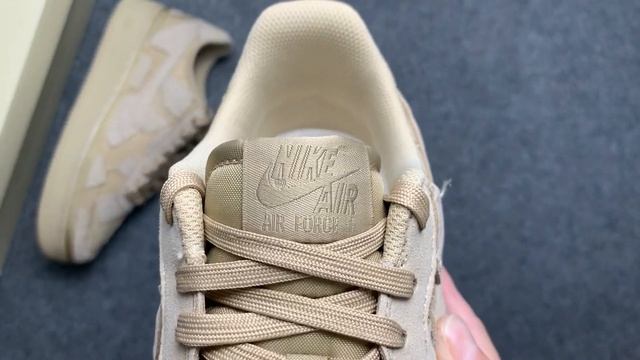 NIKE AIR FORCE 1 LOW BILLIE EILISH MUSHROOM DQ4137 200 смотреть онлайн