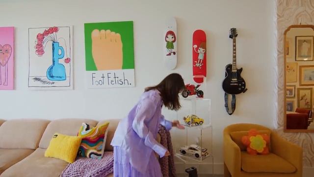 Inside an Interior Designer's Miami Apartment | Dani Klaric смотреть онлайн