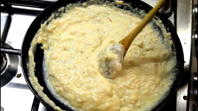 ATTA HALWA/WHEAT FLOUR HALWA/ATTA KA HALWA /ATTA KA MEETHA смотреть онлайн