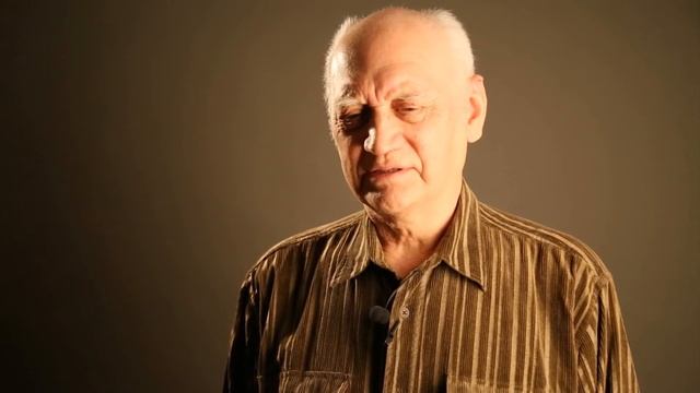 Борис Осыков читает "Не жалею, не зову, не плачу..." Сергея Есенина смотреть онлайн