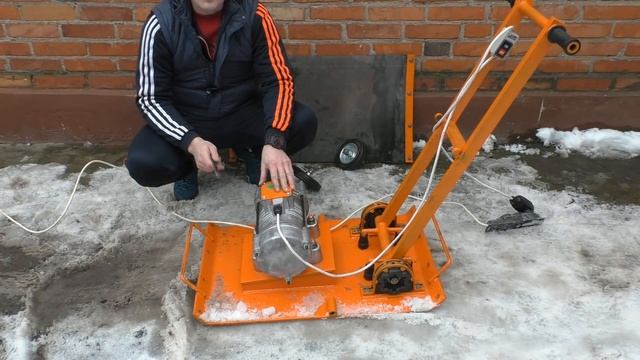 Подарки для ХАЛЯВЩИКА! Электро ВИБРОПЛИТА от завода ВИБРОМАШ= уплотнение без БЕНЗИНА И ВЫХЛОПА! смотреть онлайн