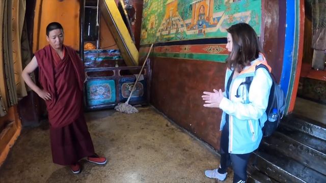Into Tibet - Tashilhunpo Monastery Shigatse (Home of the Panchen Lama) смотреть онлайн