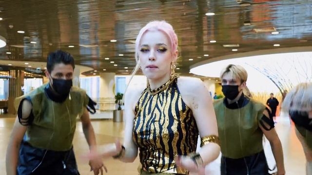 [K-POP IN PUBLIC] [ONE TAKE] LISA (리사) - 'LALISA' dance cover by LUMINANCE смотреть онлайн