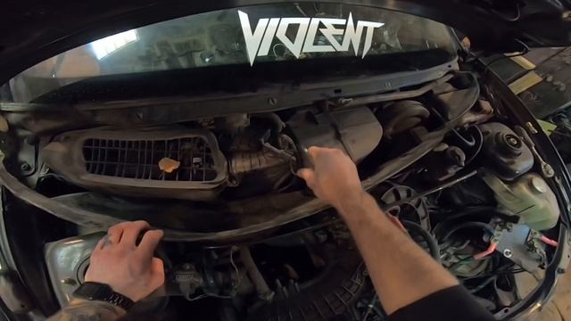 Замена моторчика печки на Приоре.( как снять мотор печки) смотреть онлайн