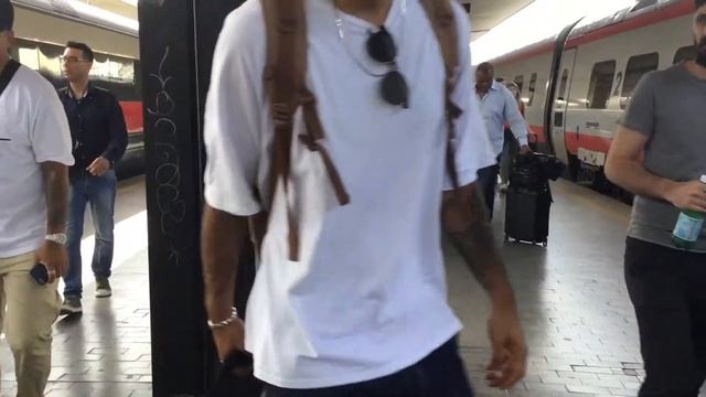 Железнодорожный вокзал Санта-Мария-Новелла Флоренция Италия смотреть онлайн