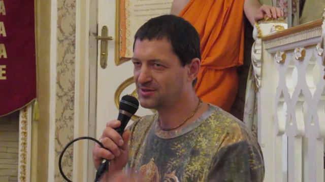Подношение для Шрилы Прабхупады от Расарасика прабху***г.ОМск 04.09.18. смотреть онлайн