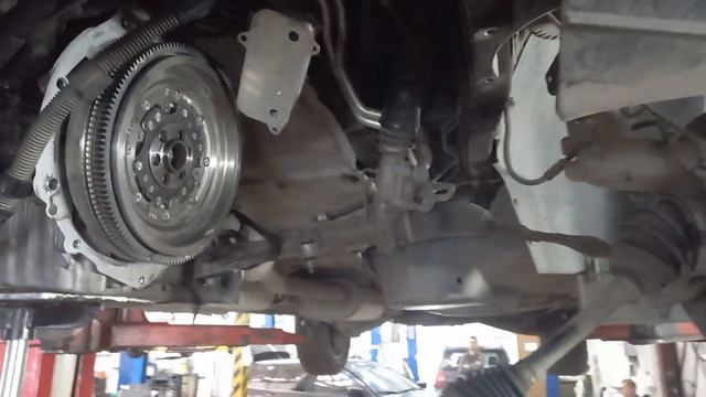 Замена сцепления Volkswagen Multivan смотреть онлайн