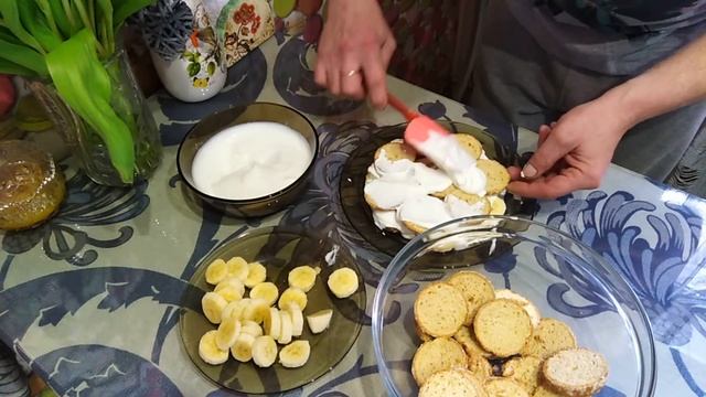 Торт из пряников и бананов без выпечки - необыкновенная вкуснятина. смотреть онлайн