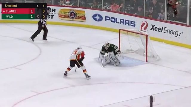Johnny Gaudreau Shootout goal vs Minnesota 12-12-17 смотреть онлайн