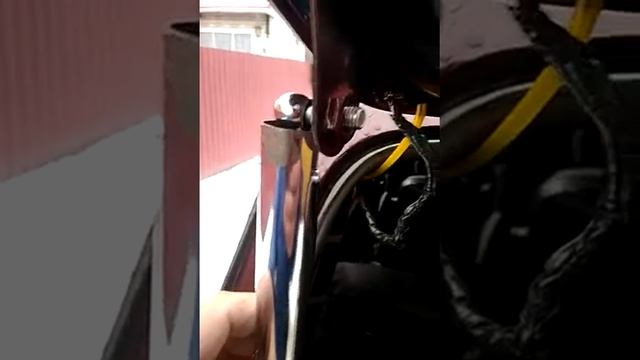 Ремонт газового упора крышки багажника Нивы 21213 (и других автомобилей) смотреть онлайн