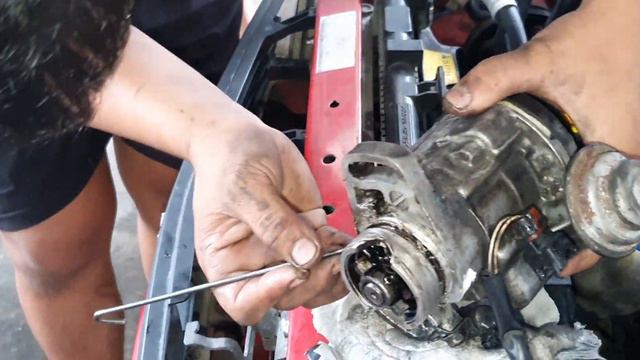 4G13 engine. Distributor oil leak for replace. (by jessautomotive) смотреть онлайн