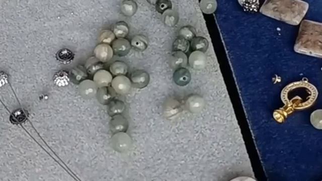 Green quartz bracelet. Браслет из зелёного кварца смотреть онлайн
