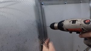 Делаю фиксаторы для форточек теплицы