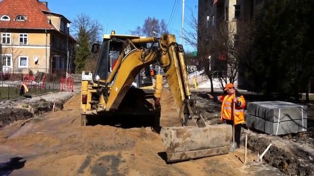 ремонт дороги Озерная.avi смотреть онлайн