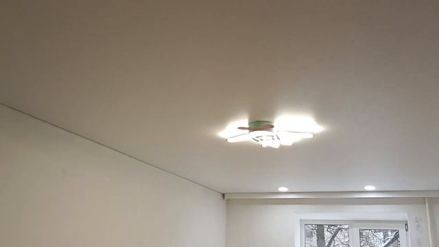 ПОТОЛКИ ДО/ПОСЛЕ . НАТЯЖНЫЕ ПОТОЛКИ В СТАРОЙ КВАРТИРЕ смотреть онлайн