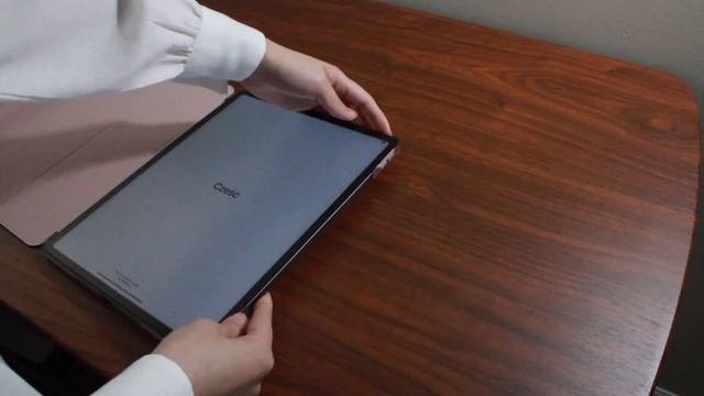 iPad Pro 2020 12.9” Unboxing + Apple Pencil 2 || Except It's Lowkey Unsatisfying смотреть онлайн