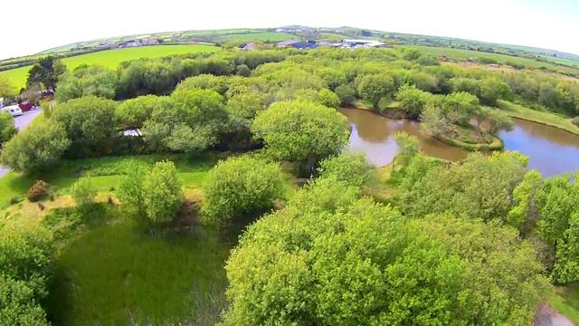 Yet Y Gors Fishery & Campsite смотреть онлайн