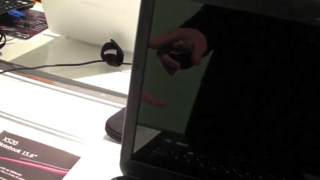 Samsung Serie X: video-anteprima Samsung X120, X420 e X520 смотреть онлайн