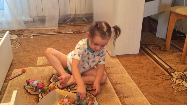 VLOG: 25.09.19 Собираемся в садик / Офигел, тоже мне друг! смотреть онлайн