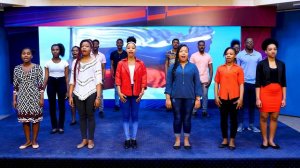 ИНОСТРАНЦЫ ПОЮТ ГИМН РОССИИ!