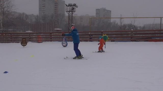 Выходные в феврале смотреть онлайн