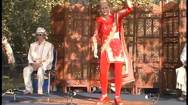 Tap Dance Mantra - A New Style in Tap Dancing created by Ginger de Paris- Music Deva Premal-Miten смотреть онлайн