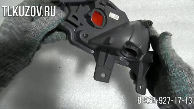 Противотуманный фонарь заднего бампера Toyota Rav 4 рестайлинг левый