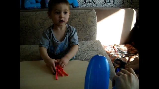 Воздушные шарики для моделирования. Делаем Зверей! смотреть онлайн