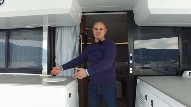 Обзор LAGOON 46 - парусный катамаран за 850.000 Евро | Подходит для развлечения и вечеринок? смотреть онлайн