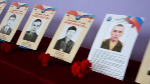 Парад участников. смотреть онлайн