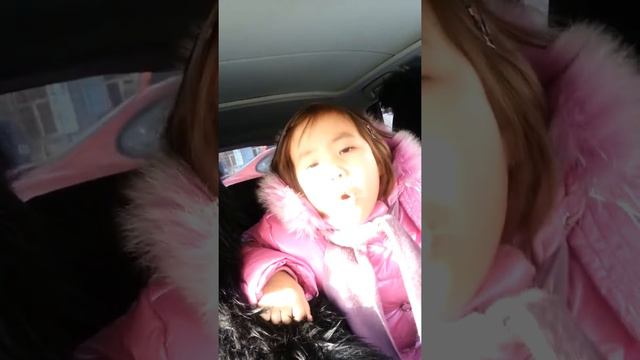 Адия Нугметова Feat ВИА Гра - Пошел вон... Девочке 3 годика,виртуозно исполняет песню!