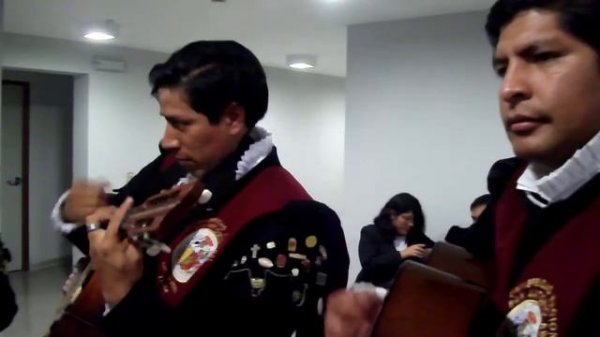 "TUNAS PARA EL PERU Y EL MUNDO" CON LA TUNA DE LA UNIV.SAN ANTONI ABAD DEL CUSCO -LAS PALMERAS