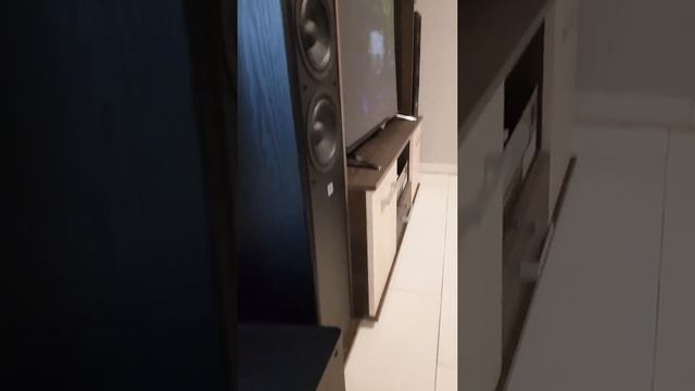 JBL Arena 180 + Harman Kardon AVR 171s смотреть онлайн
