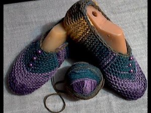 Самые простые следки лицевыми петлями. /Вязание спицами/