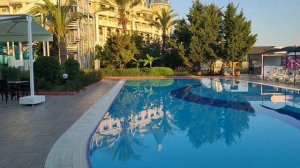 Территория отеля Aydinbey Gold Dreams.