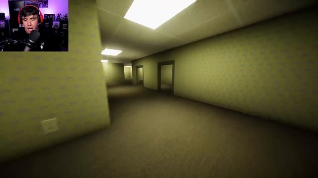 THIS BACKROOMS GAME FREAKED ME OUT SO MUCH I COULDNT EVEN SCREAM PROPERLY | Free Random Games смотреть онлайн