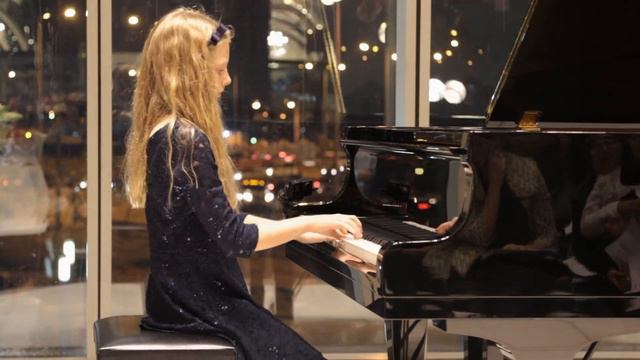 2017_0225 QMA Performance @ 51East - Georgina Harris смотреть онлайн