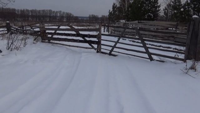 соседям привезли рулоны смотреть онлайн