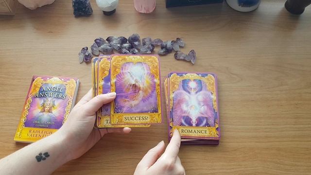 Unboxing Radleigh Valentine's Angel Answers Oracle Cards смотреть онлайн