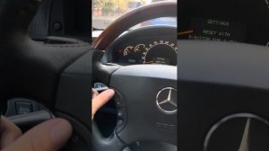 W220 настройка часов на панели