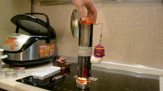 Stirling engine - двигатель стирлинга (из банок энергетика) смотреть онлайн