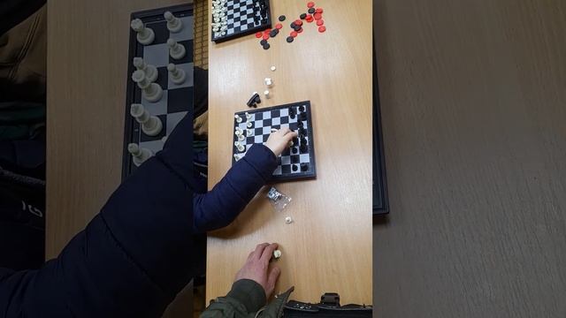 Играем и учим : Оффлайн уроки и развитие 28.10.2023 смотреть онлайн