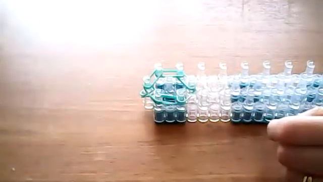 Hibiscus Flower Design Loom Band Tutorial смотреть онлайн