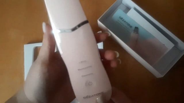 Распаковка – Прибор по уходу за кожей Gezatone Bio Sonic 770S / 1301231 смотреть онлайн